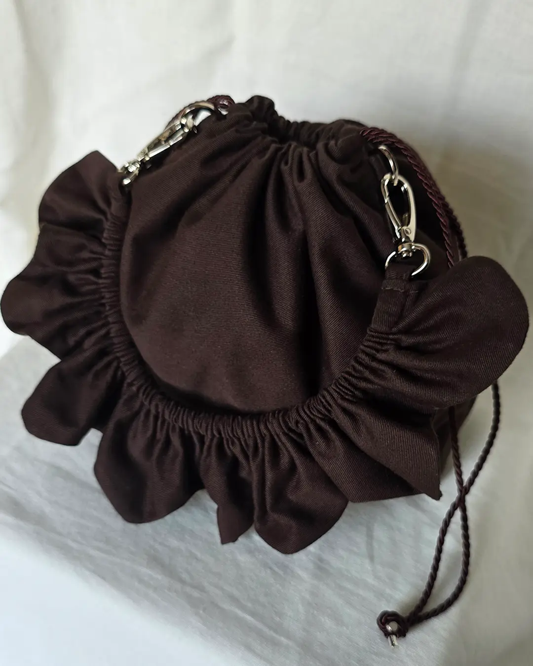 Mała torebka na ramię Flowerhead Choco Bar Silver bawełna srebrne okucia handmade - Czaje Polska