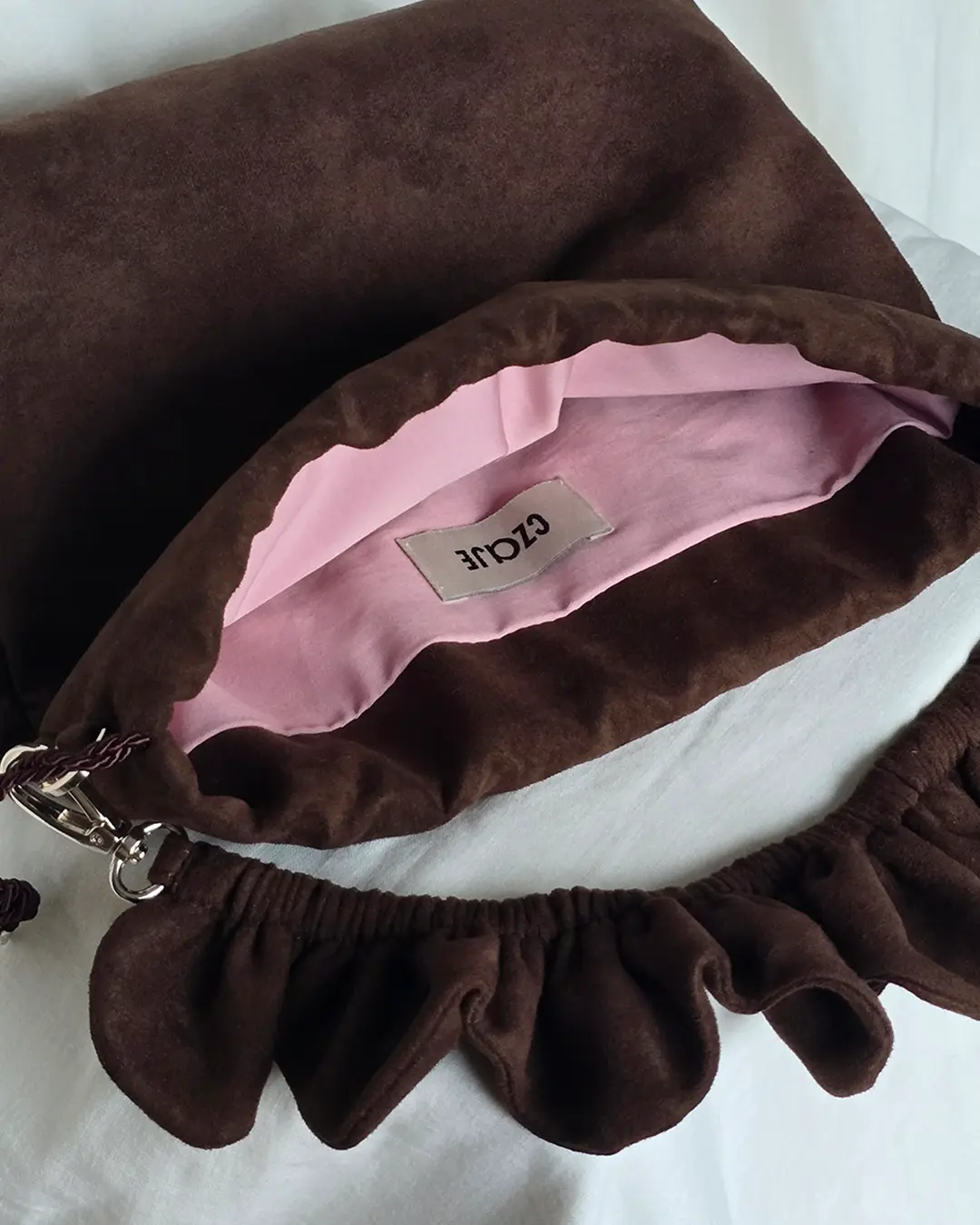 Mała torebka na ramię Flowerhead Choco Musk Silver tkanina tekstylna srebrne okucia handmade - Czaje Polska