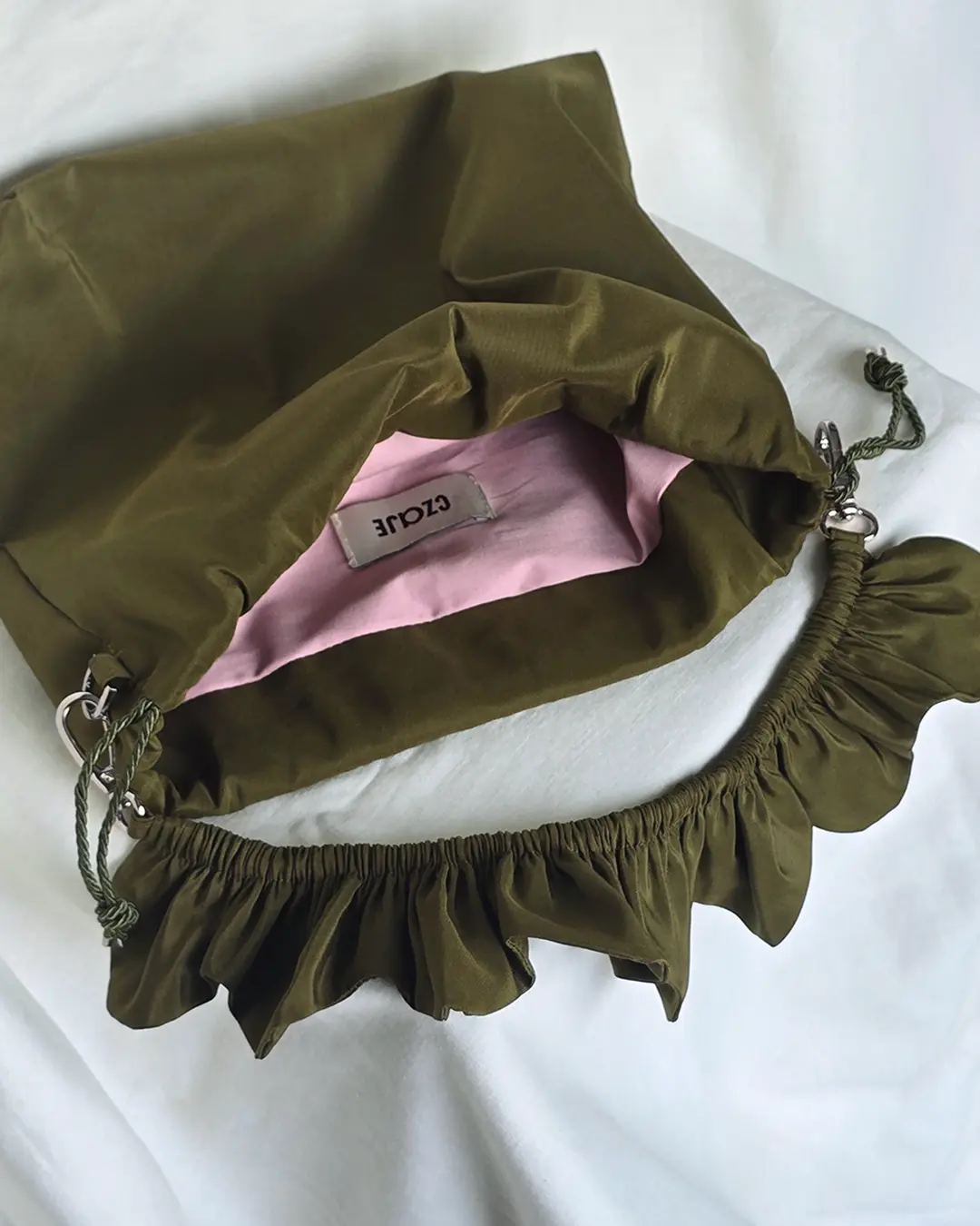 Mała torebka na ramię Flowerhead Earthy Olive Silver tkanina tekstylna srebrne okucia handmade - Czaje Polska